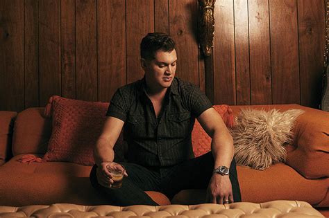 Jon Pardi Inducted into Grand Ole Opry by His Hero Garth Brooks. The "Your Heart or Mine" singer earns one of country's highest honors and beams as Brooks tells him: "I love Jon Pardi!"